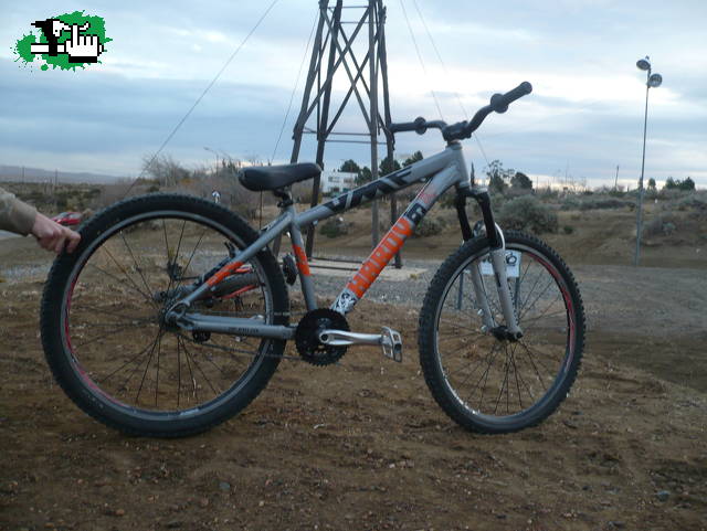Mauricio (su bike)