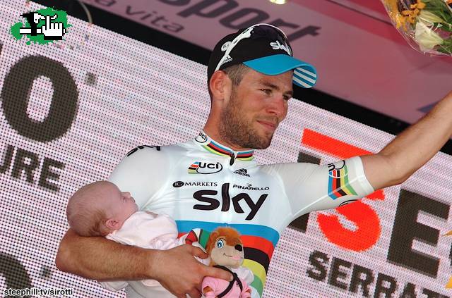 Giro de Italia 2012...Etapa 5...Gana británico Mark Cavendish.