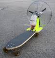 foto de cambio ipod touch 8gb mas 350$ por algo con motor skate bici o monopatin