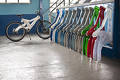 foto de Cuadro de Bicicletas de botellas recicladas (Taringa)