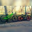 foto de les precento mi bici y la mi amigo
